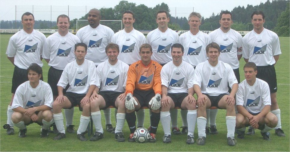 Fußball: Herren-2 Mannschaftsfoto, 2003-04
