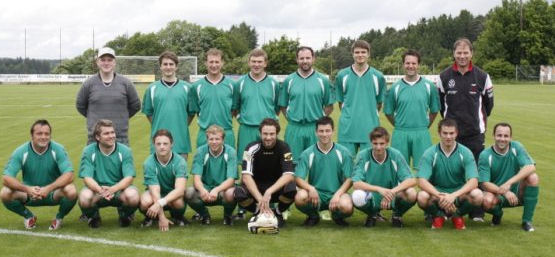 Fußball: Herren-2 Mannschaftsfoto, 2009-10